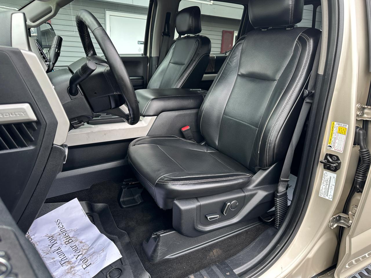 Ford F-250 SD Lariat Crew Cab Short Bed 4WD 2017