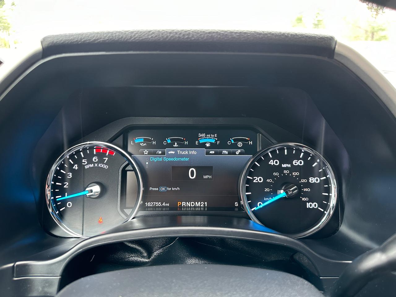 Ford F-250 SD Lariat Crew Cab Short Bed 4WD 2017