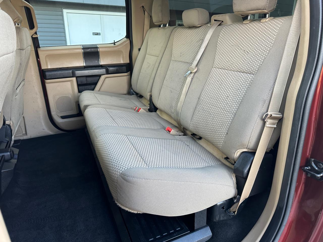 Ford F-250 SD XLT Crew Cab 4WD 2017