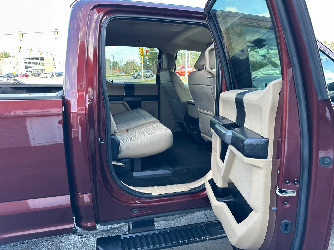 Ford F-250 SD XLT Crew Cab 4WD 2017