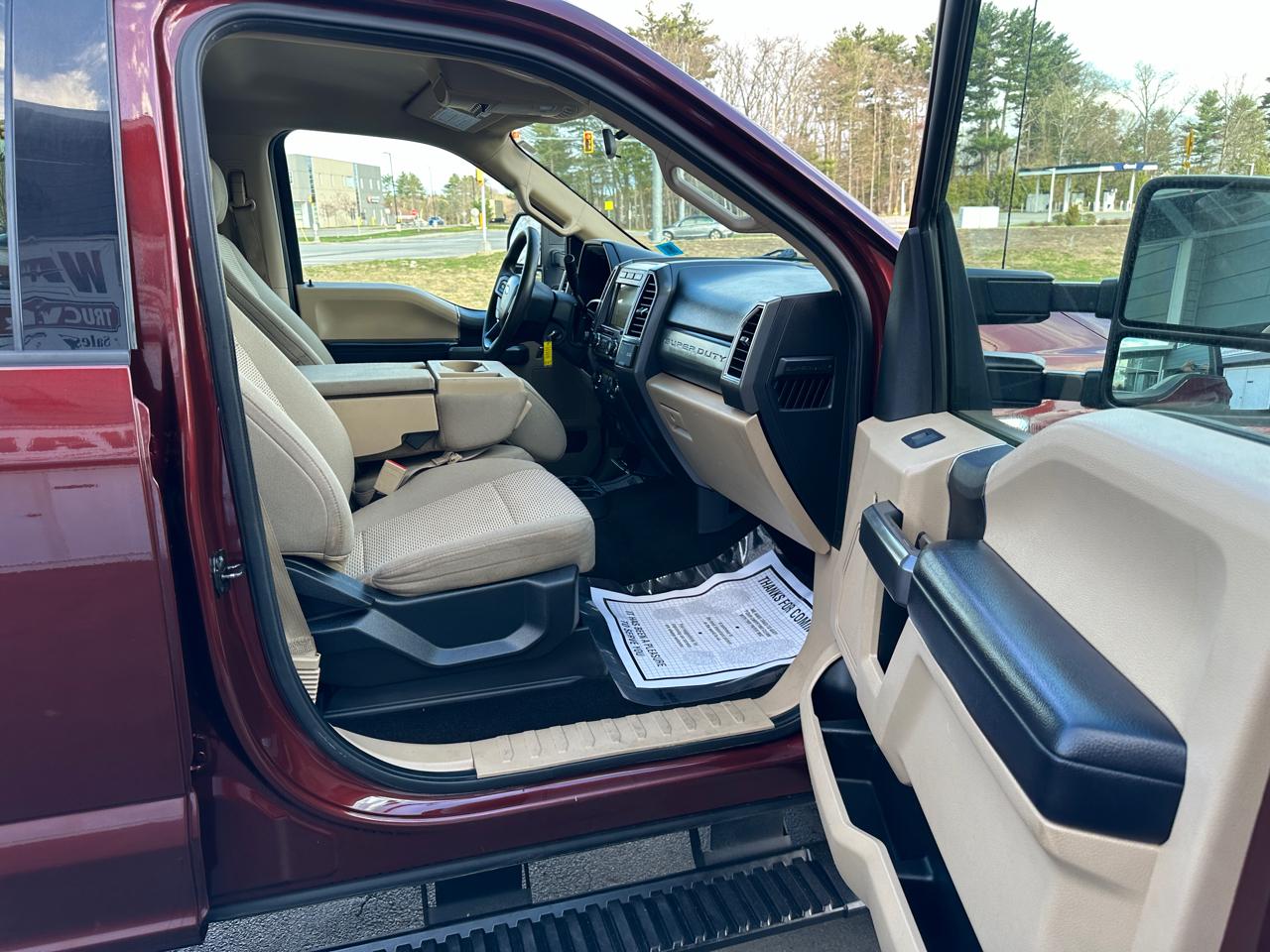 Ford F-250 SD XLT Crew Cab 4WD 2017