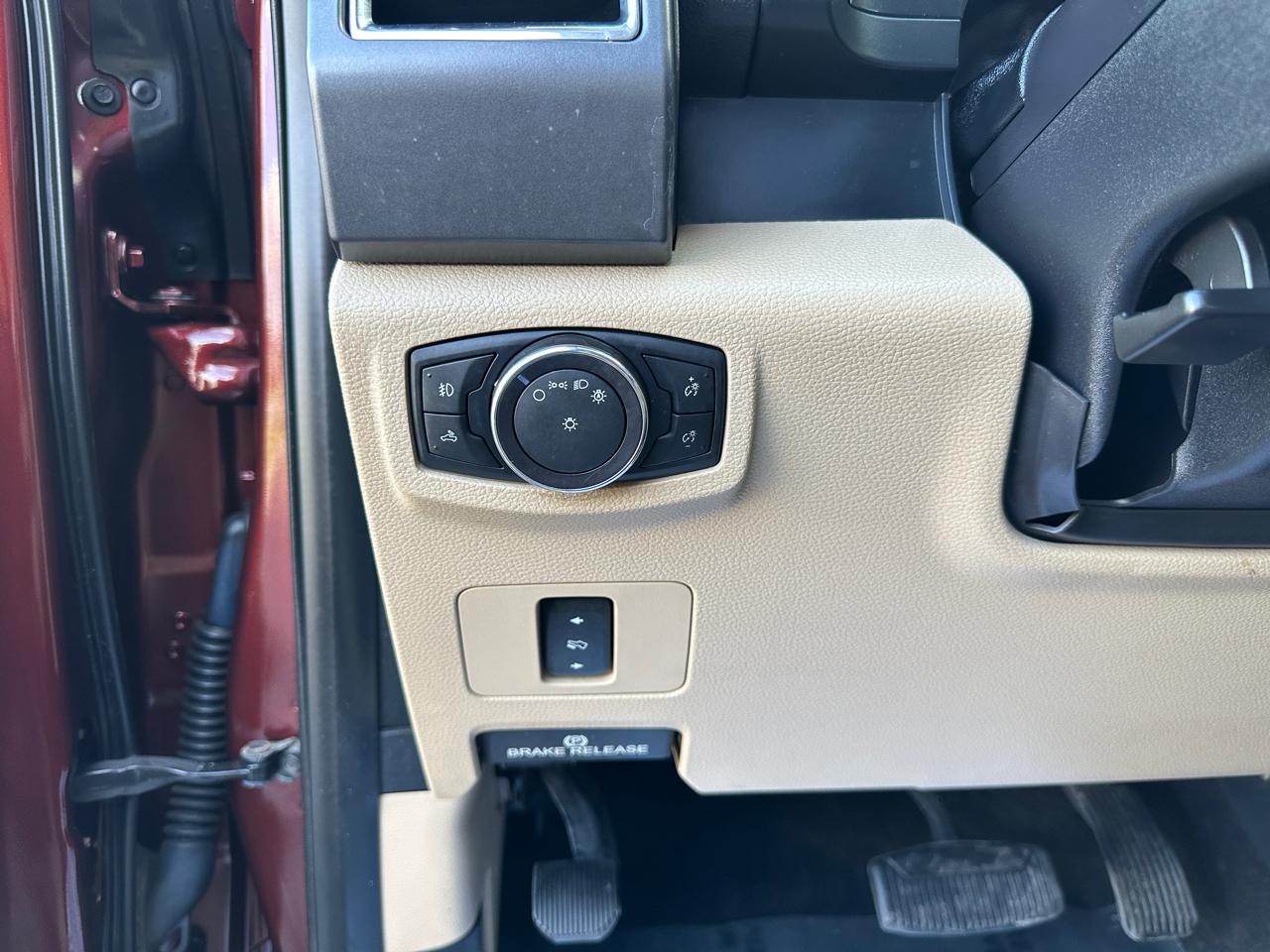 Ford F-250 SD XLT Crew Cab 4WD 2017