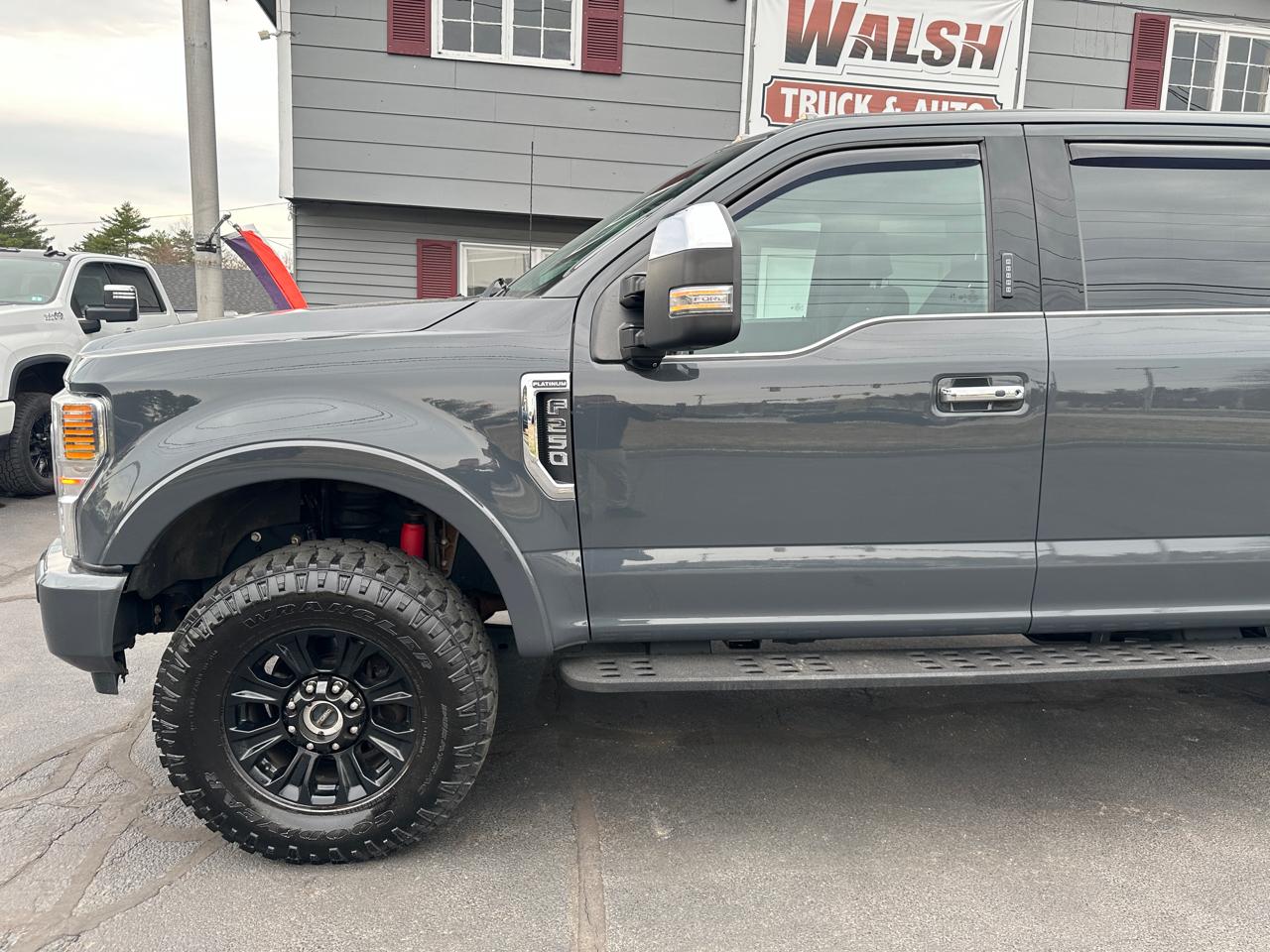 Ford F-250 SD Platinum Crew Cab 4WD 2021