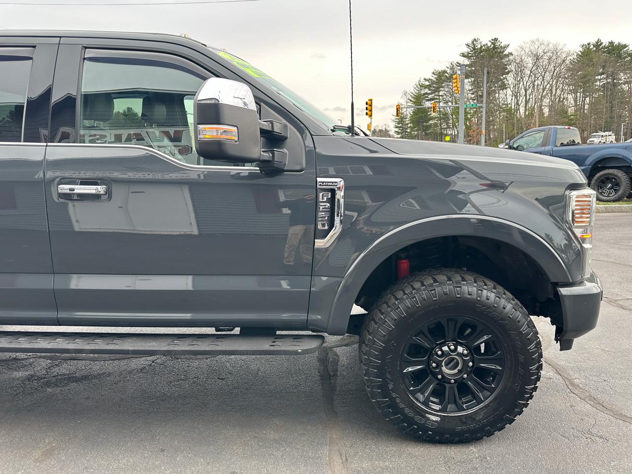 Ford F-250 SD Platinum Crew Cab 4WD 2021