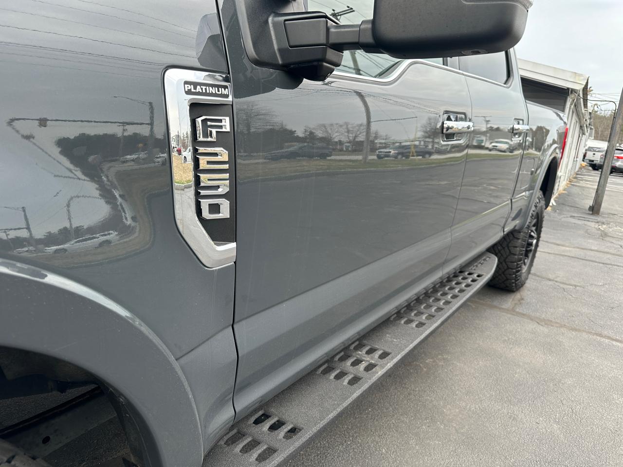 Ford F-250 SD Platinum Crew Cab 4WD 2021