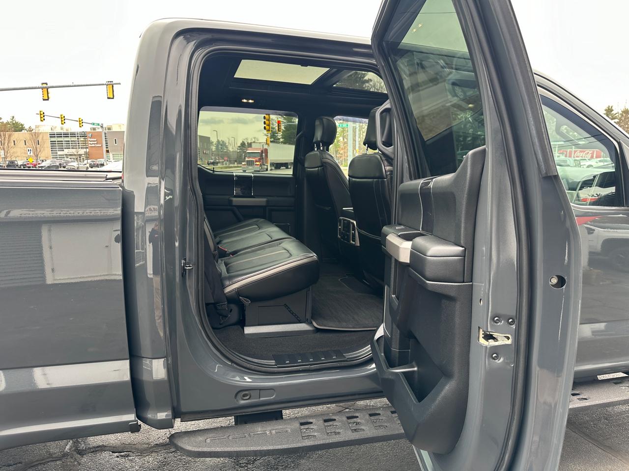 Ford F-250 SD Platinum Crew Cab 4WD 2021