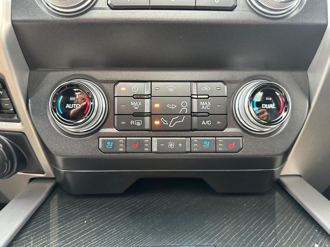 Ford F-250 SD Platinum Crew Cab 4WD 2021