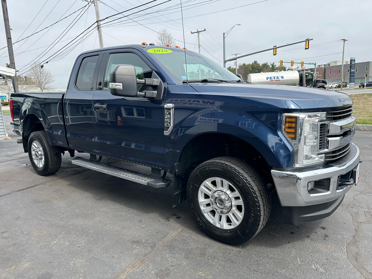 Ford F-250 SD XLT SuperCab 4WD 2018