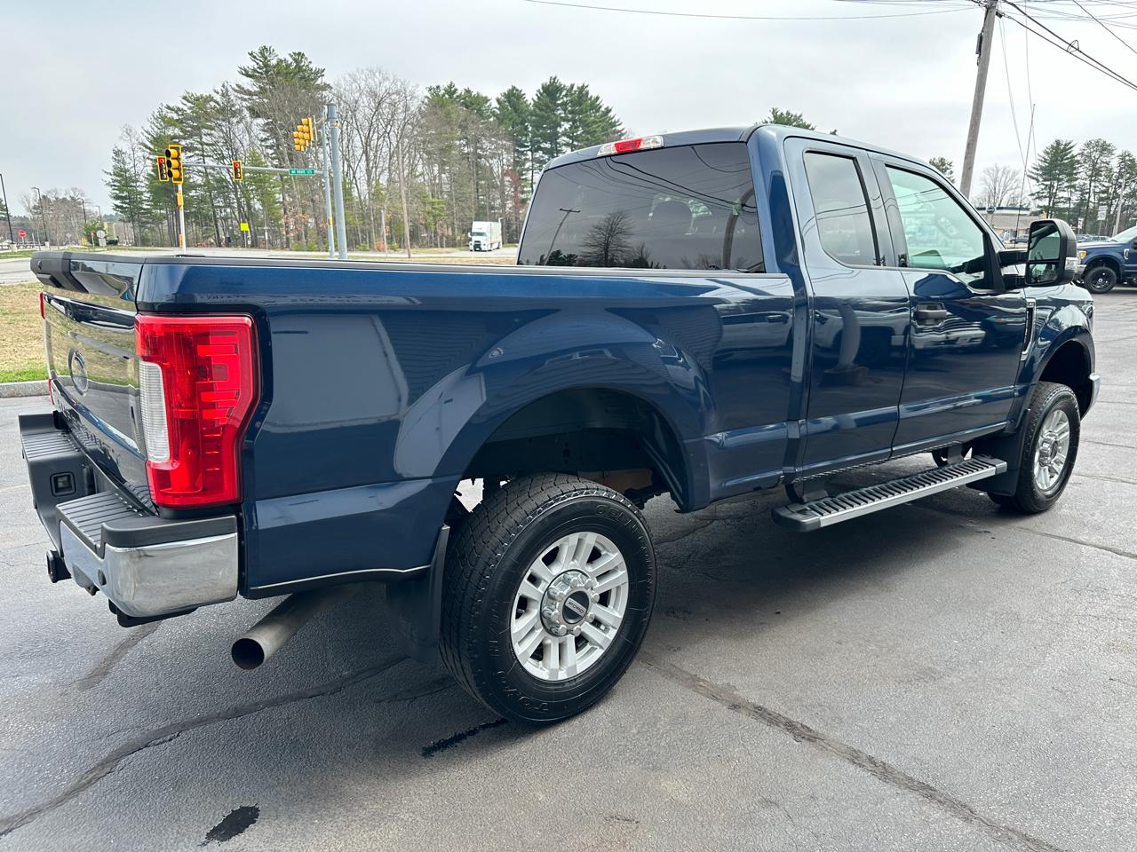 Ford F-250 SD XLT SuperCab 4WD 2018