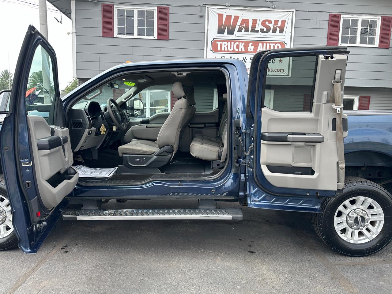 Ford F-250 SD XLT SuperCab 4WD 2018