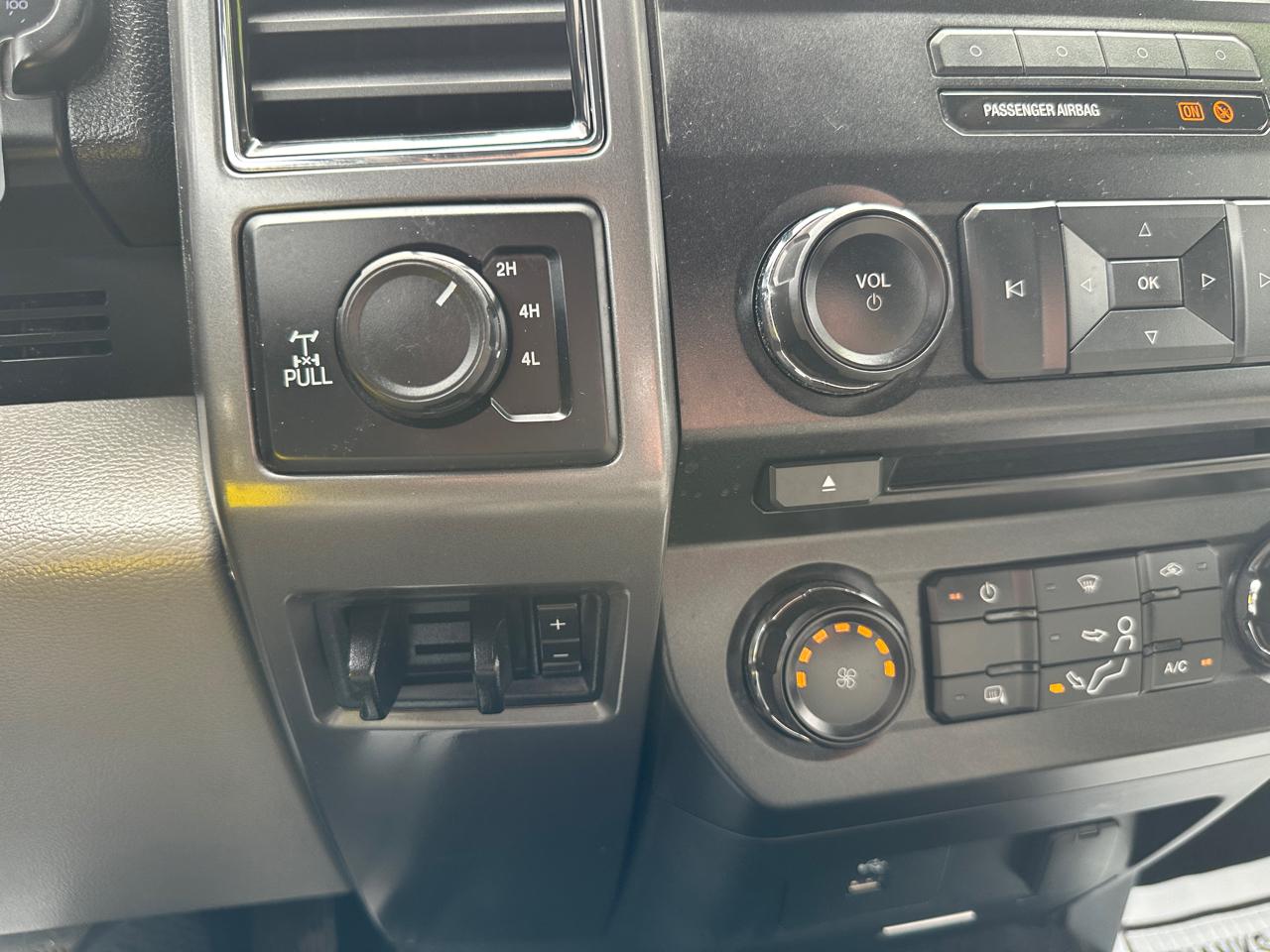 Ford F-250 SD XLT SuperCab 4WD 2018