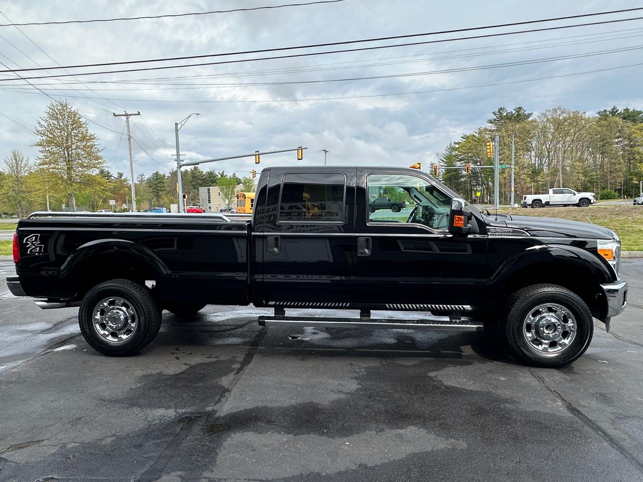 Ford F-250 SD XLT Crew Cab Long Bed 4WD 2016
