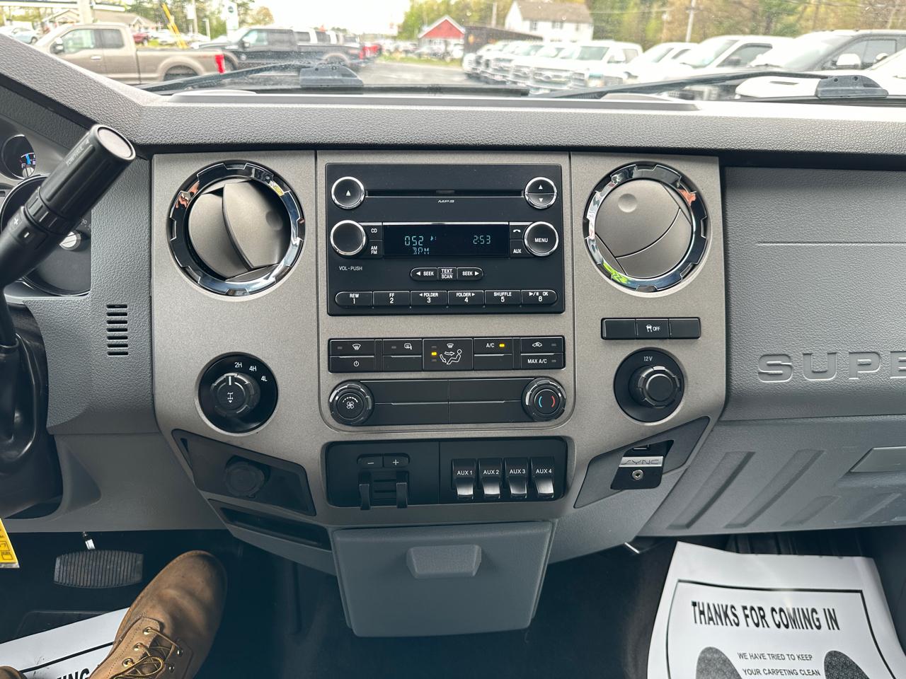 Ford F-250 SD XLT Crew Cab Long Bed 4WD 2016