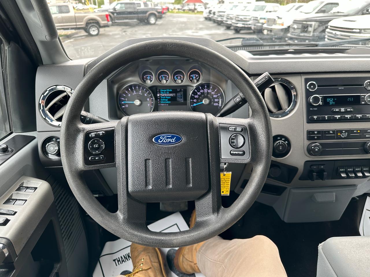 Ford F-250 SD XLT Crew Cab Long Bed 4WD 2016