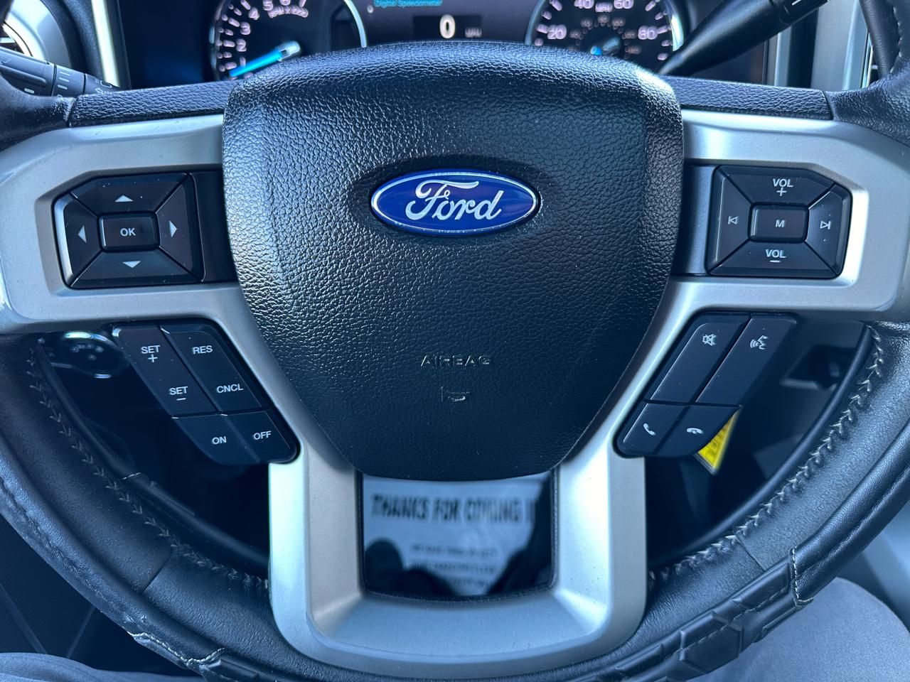 Ford F-250 SD Lariat Crew Cab Short Bed 4WD 2017