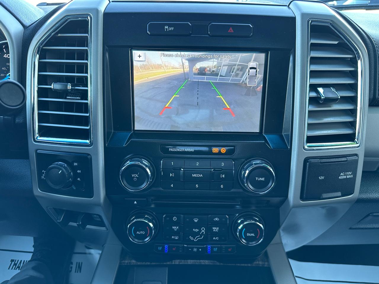 Ford F-250 SD Lariat Crew Cab Short Bed 4WD 2017