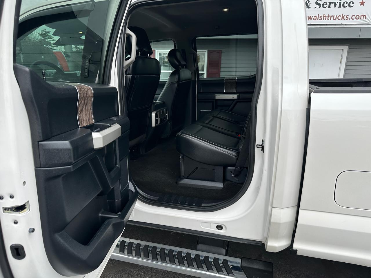 Ford F-350 SD Lariat Crew Cab Short Bed 4WD 2018