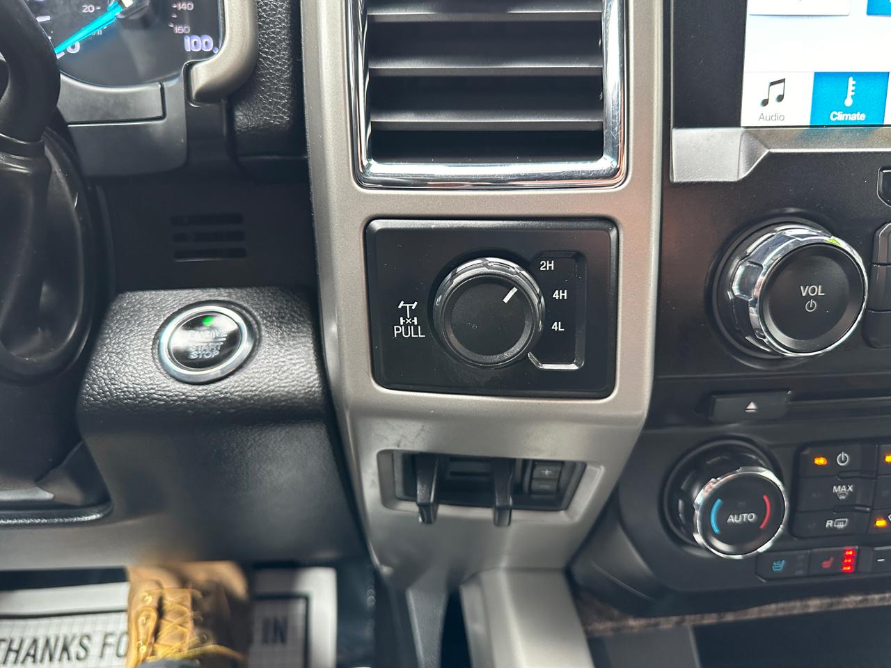 Ford F-350 SD Lariat Crew Cab Short Bed 4WD 2018