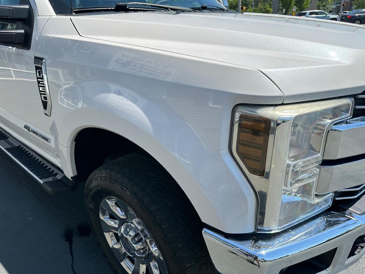 Ford F-350 SD Lariat Crew Cab Short Bed 4WD 2018