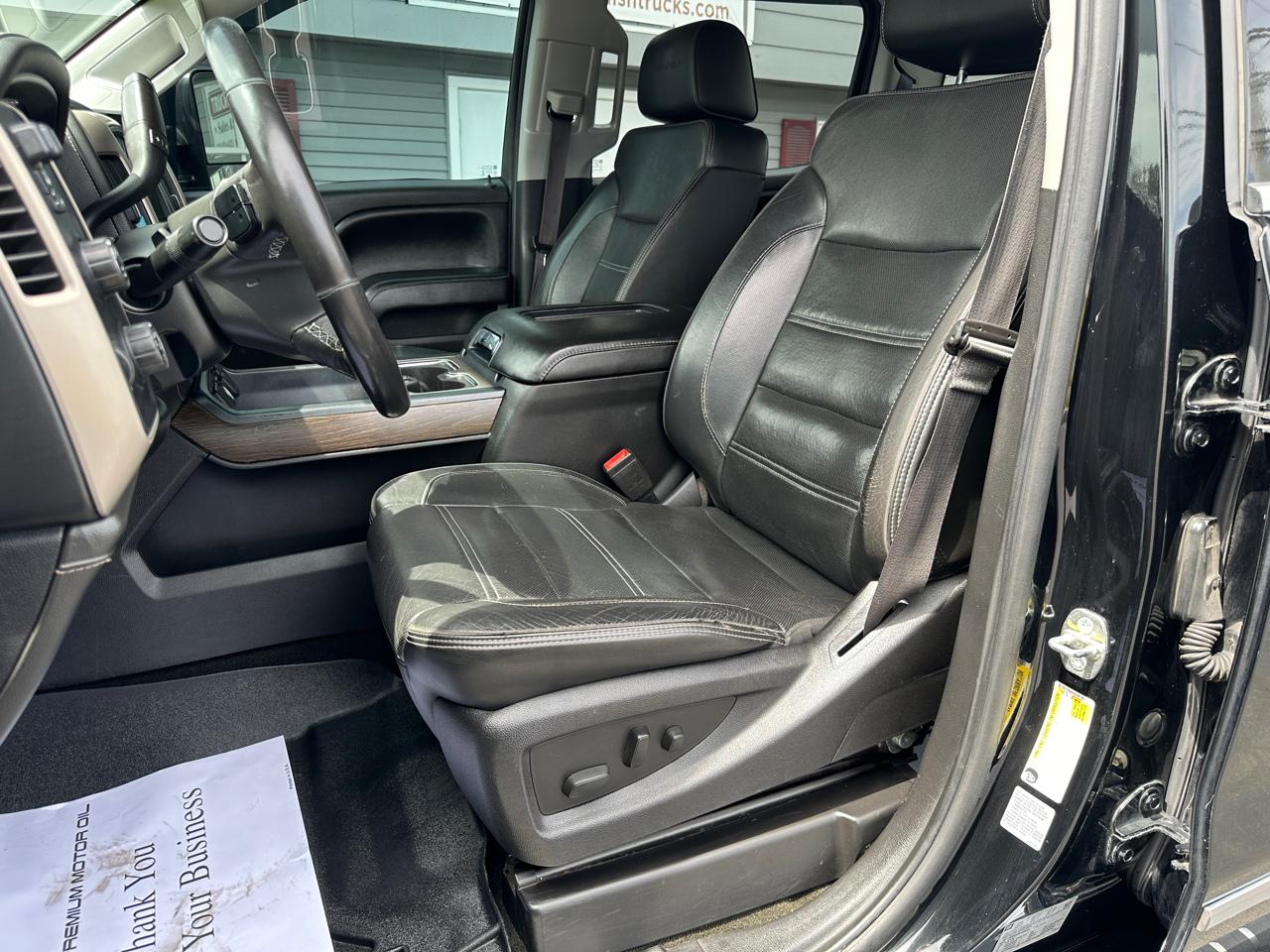 GMC Sierra 2500HD Denali Crew Cab 4WD 2017