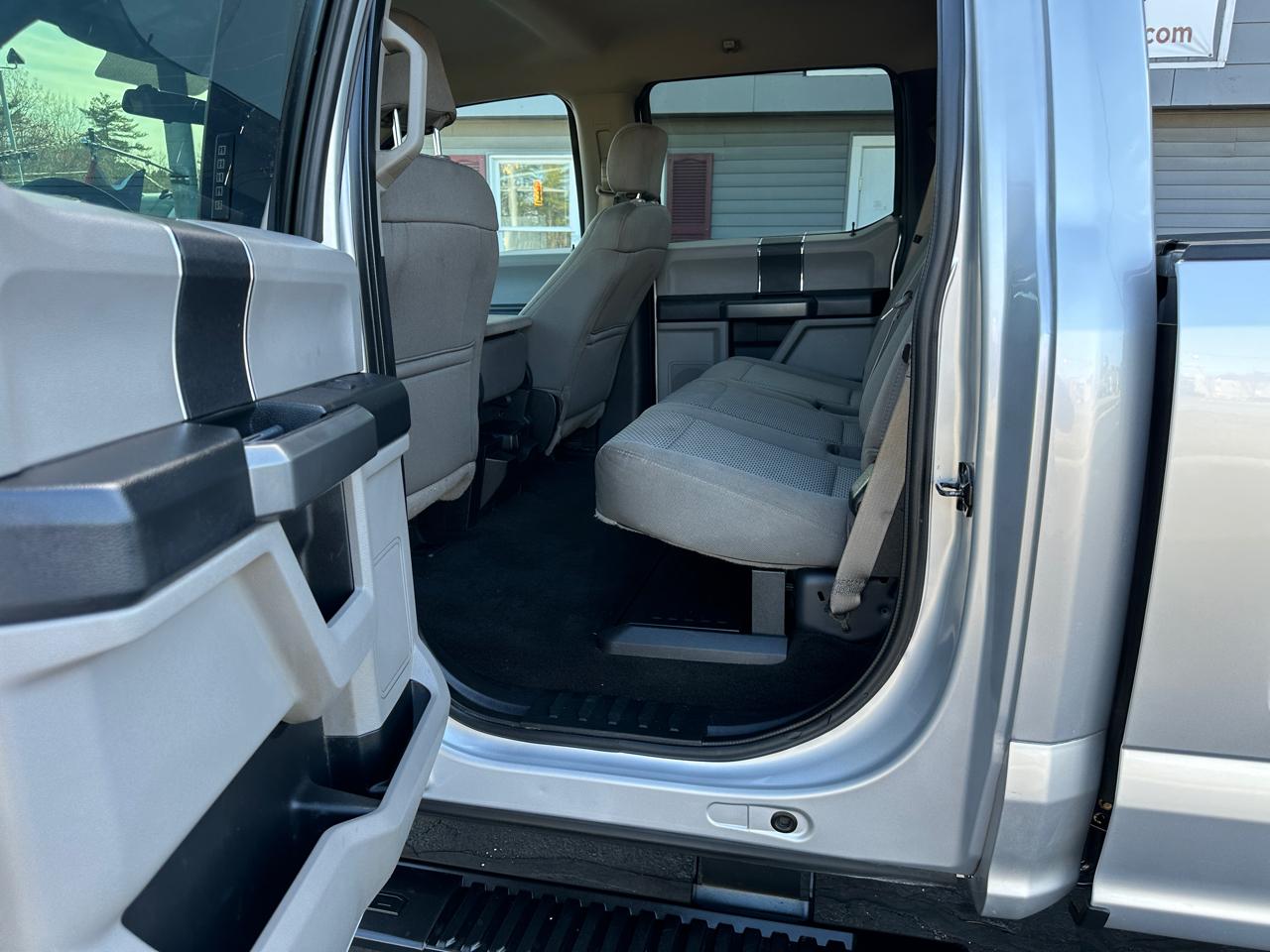 Ford F-250 SD XLT Crew Cab 4WD 2018