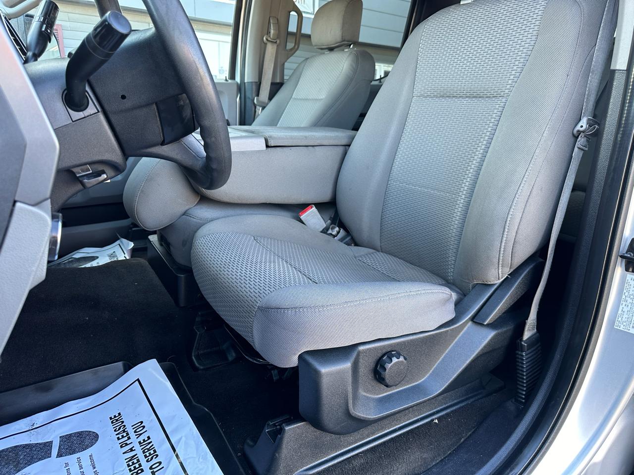 Ford F-250 SD XLT Crew Cab 4WD 2018