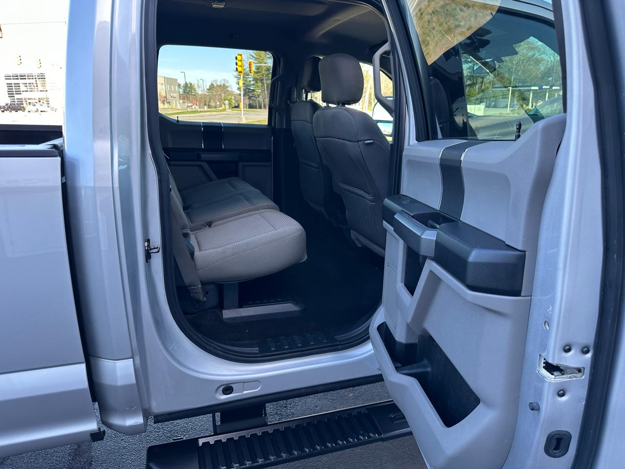 Ford F-250 SD XLT Crew Cab 4WD 2018