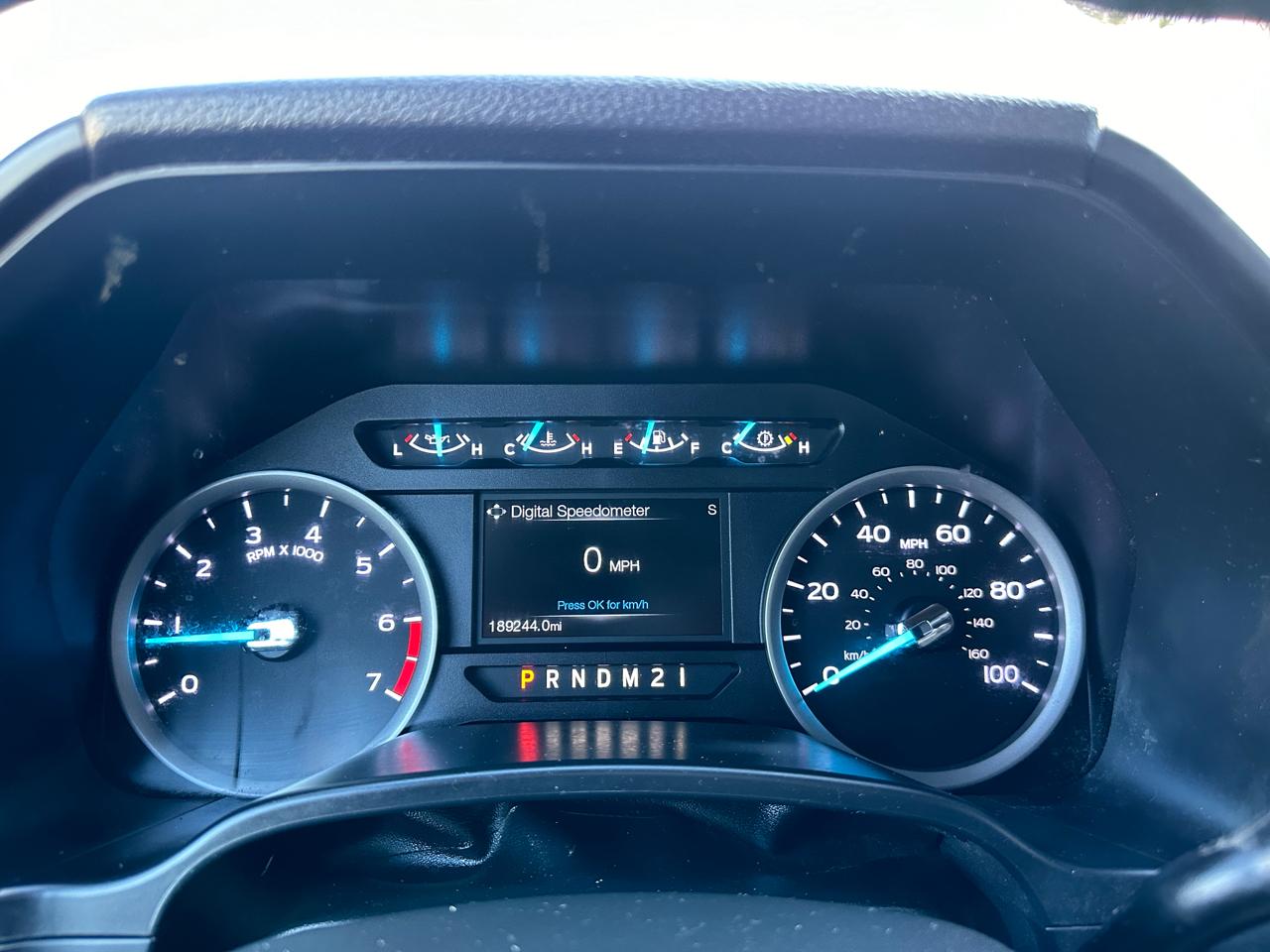 Ford F-250 SD XLT Crew Cab 4WD 2018