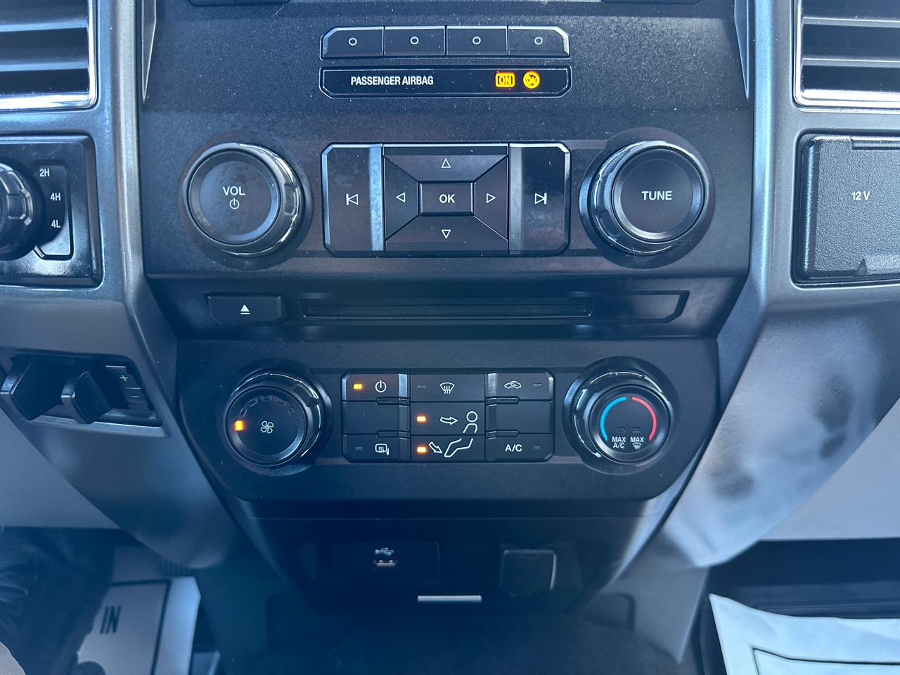 Ford F-250 SD XLT Crew Cab 4WD 2018