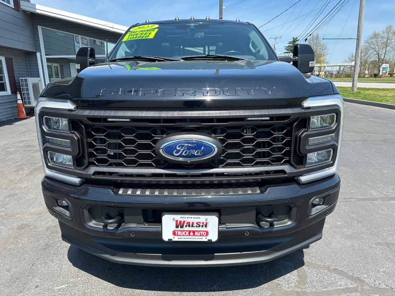 Ford F-350 SD Lariat Crew Cab Long Bed 4WD 2023