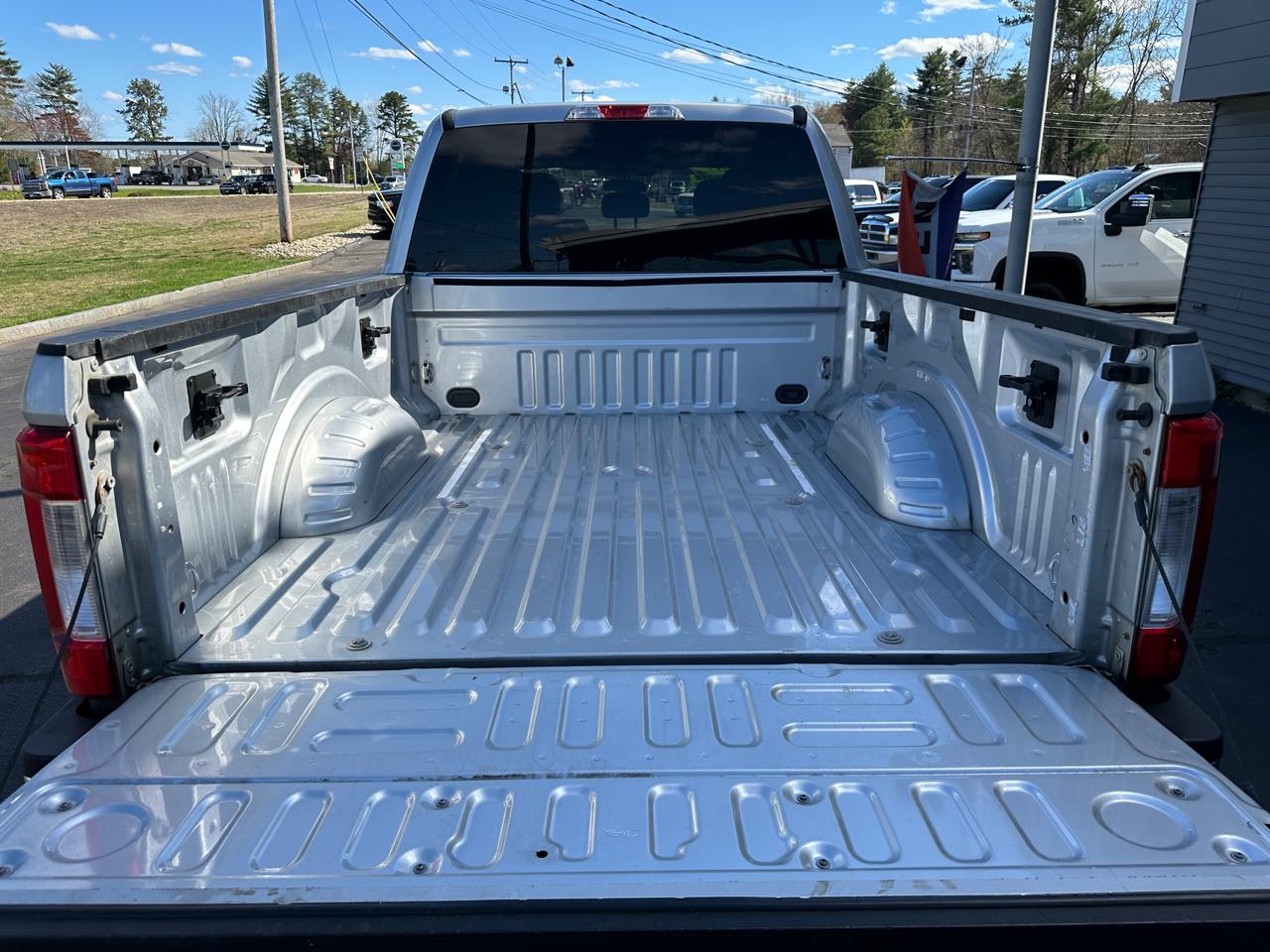 Ford F-250 SD XLT Crew Cab 4WD 2017