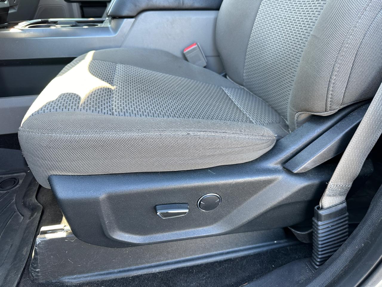 Ford F-250 SD XLT Crew Cab 4WD 2017