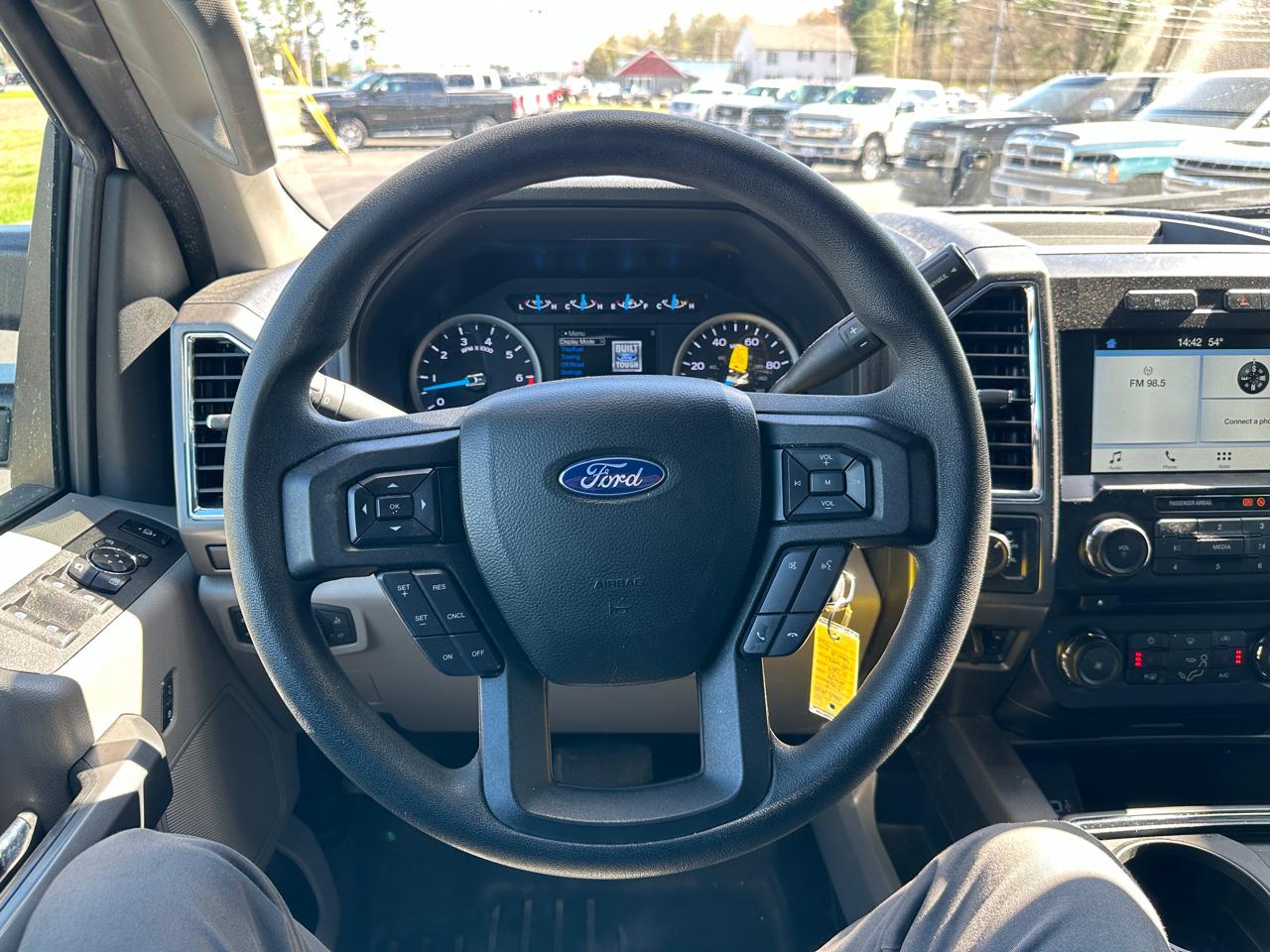 Ford F-250 SD XLT Crew Cab 4WD 2017