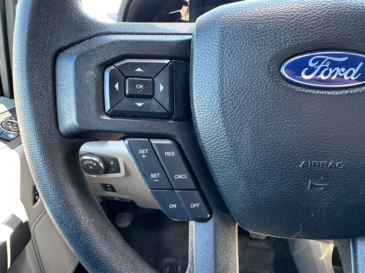 Ford F-250 SD XLT Crew Cab 4WD 2017