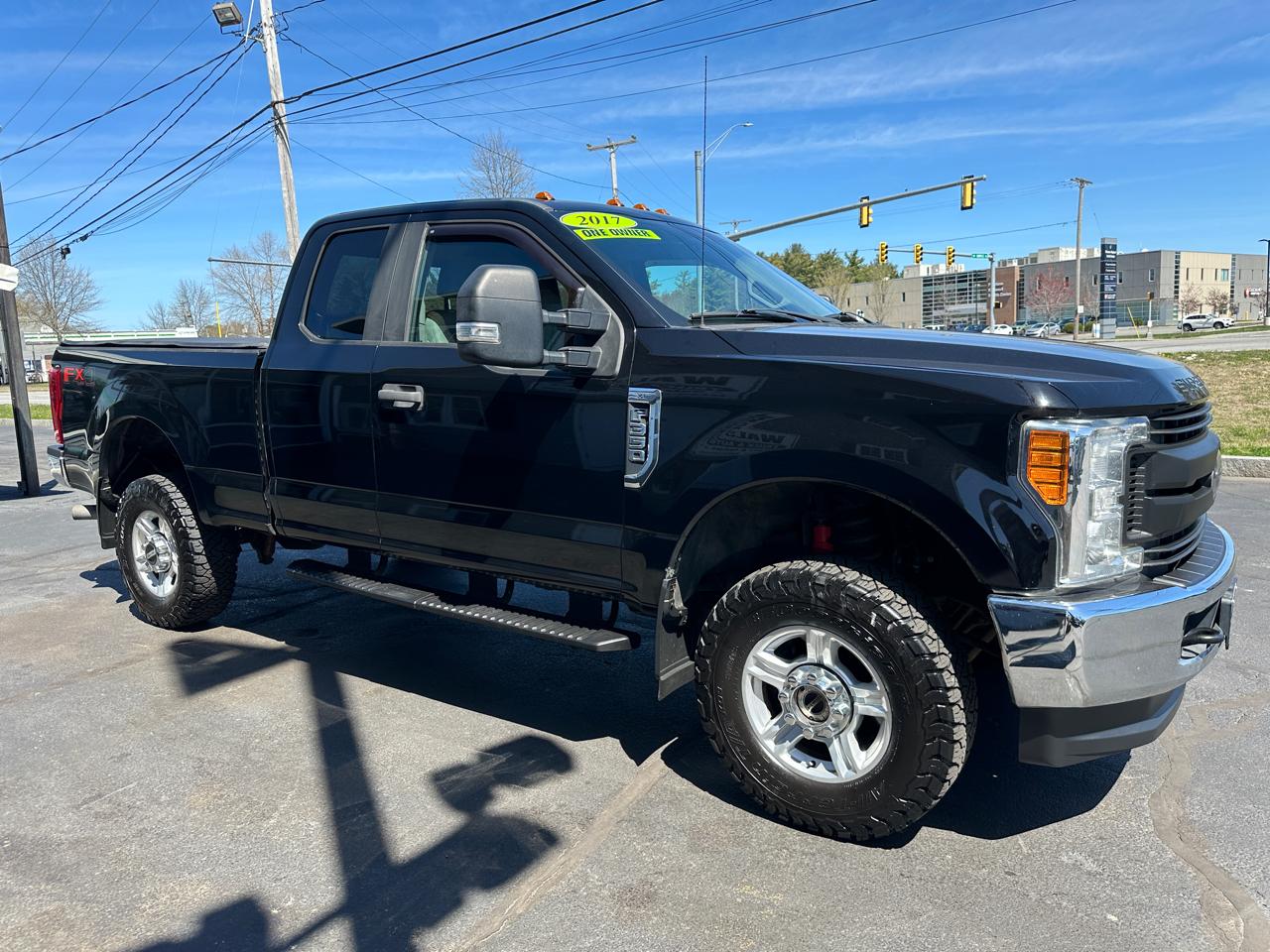 Ford F-350 SD XL SuperCab 4WD 2017