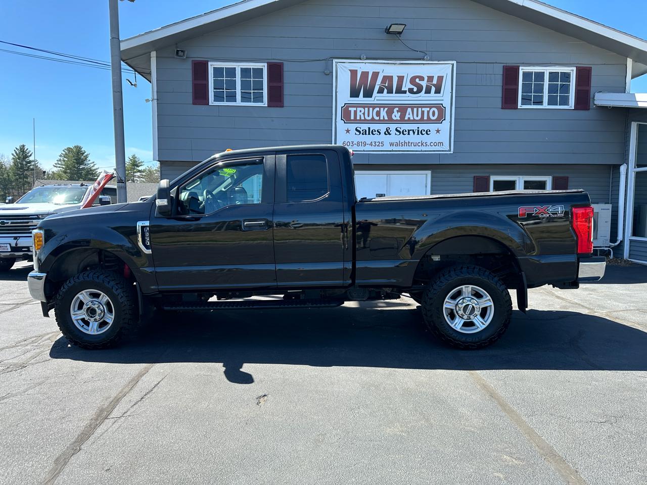 Ford F-350 SD XL SuperCab 4WD 2017