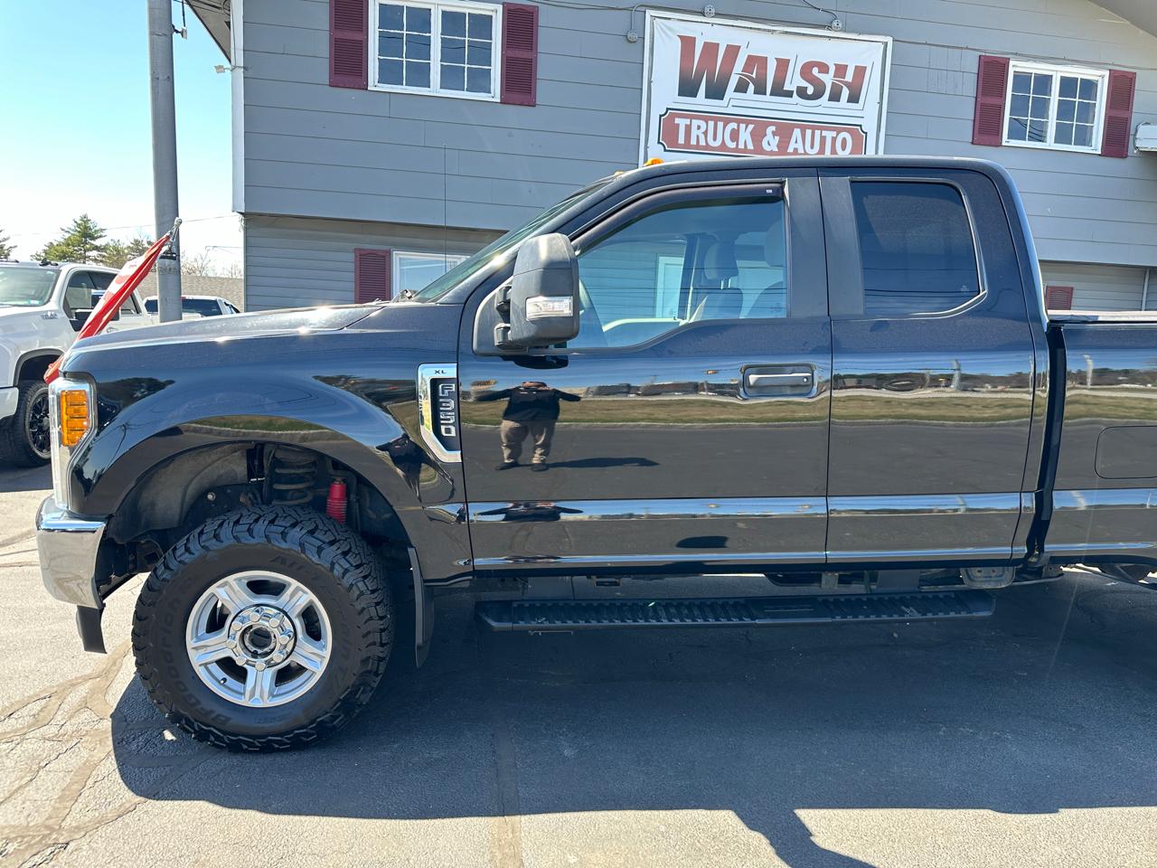 Ford F-350 SD XL SuperCab 4WD 2017