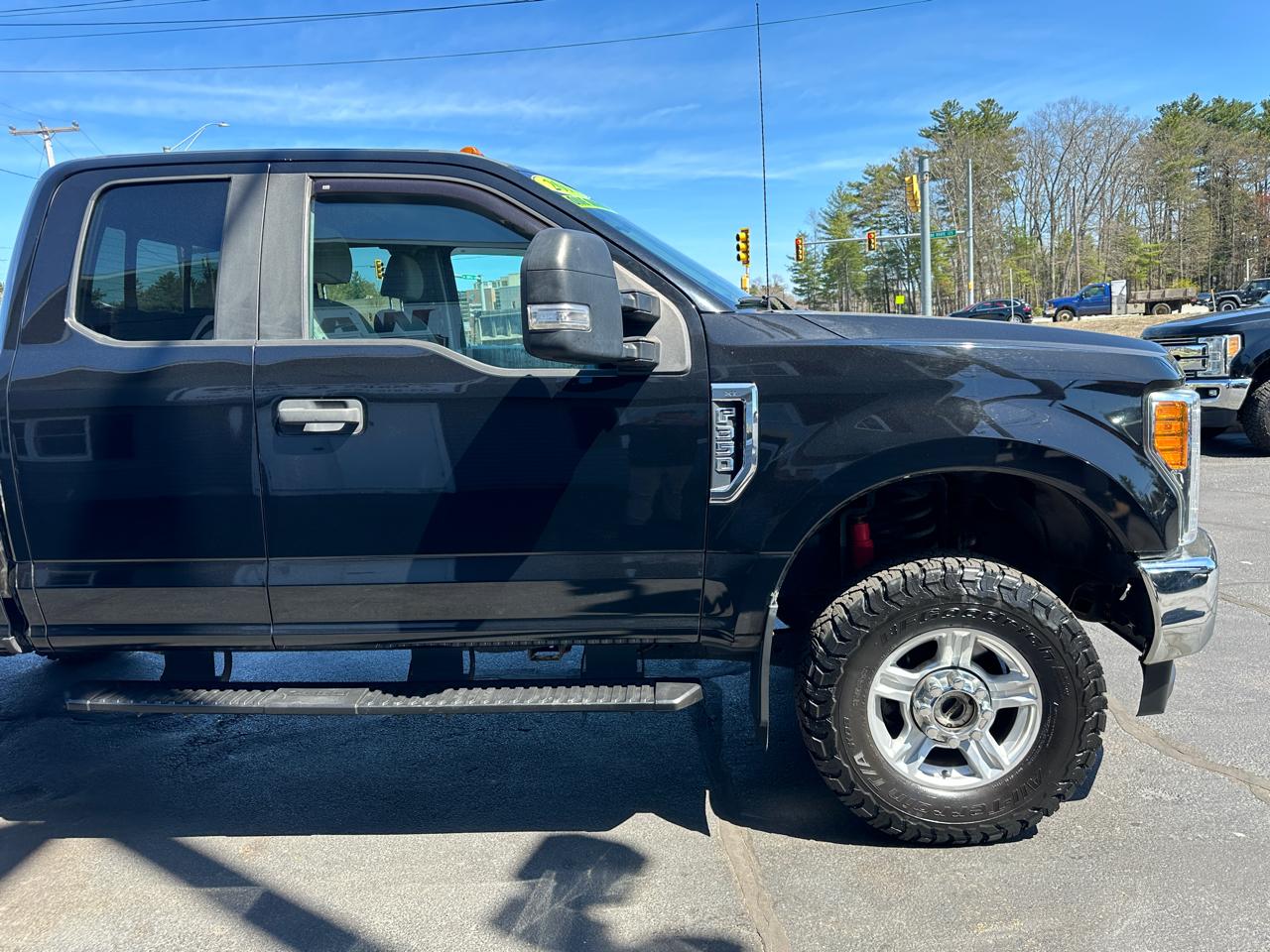 Ford F-350 SD XL SuperCab 4WD 2017