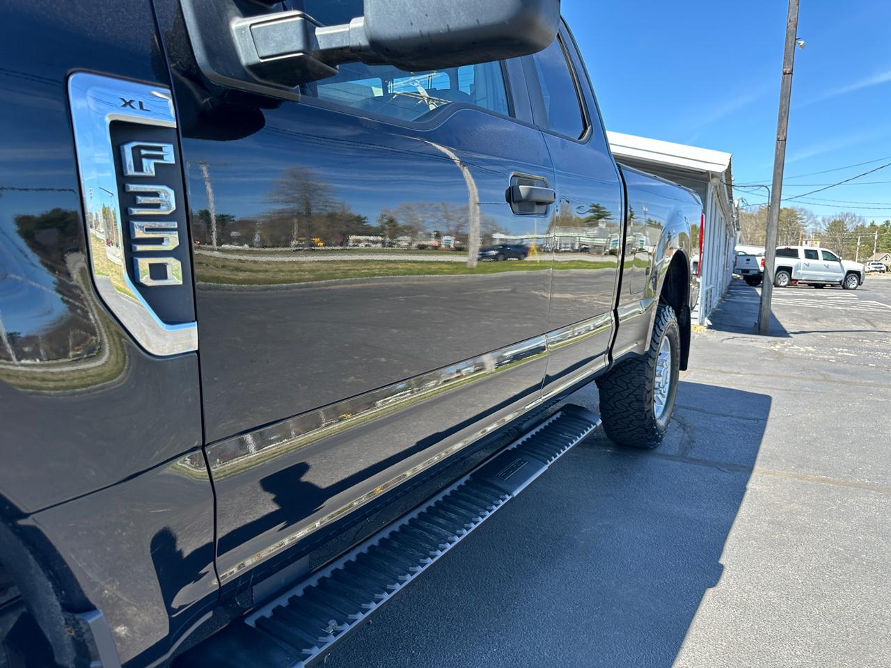 Ford F-350 SD XL SuperCab 4WD 2017