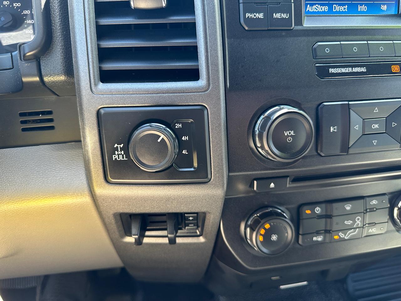 Ford F-350 SD XL SuperCab 4WD 2017