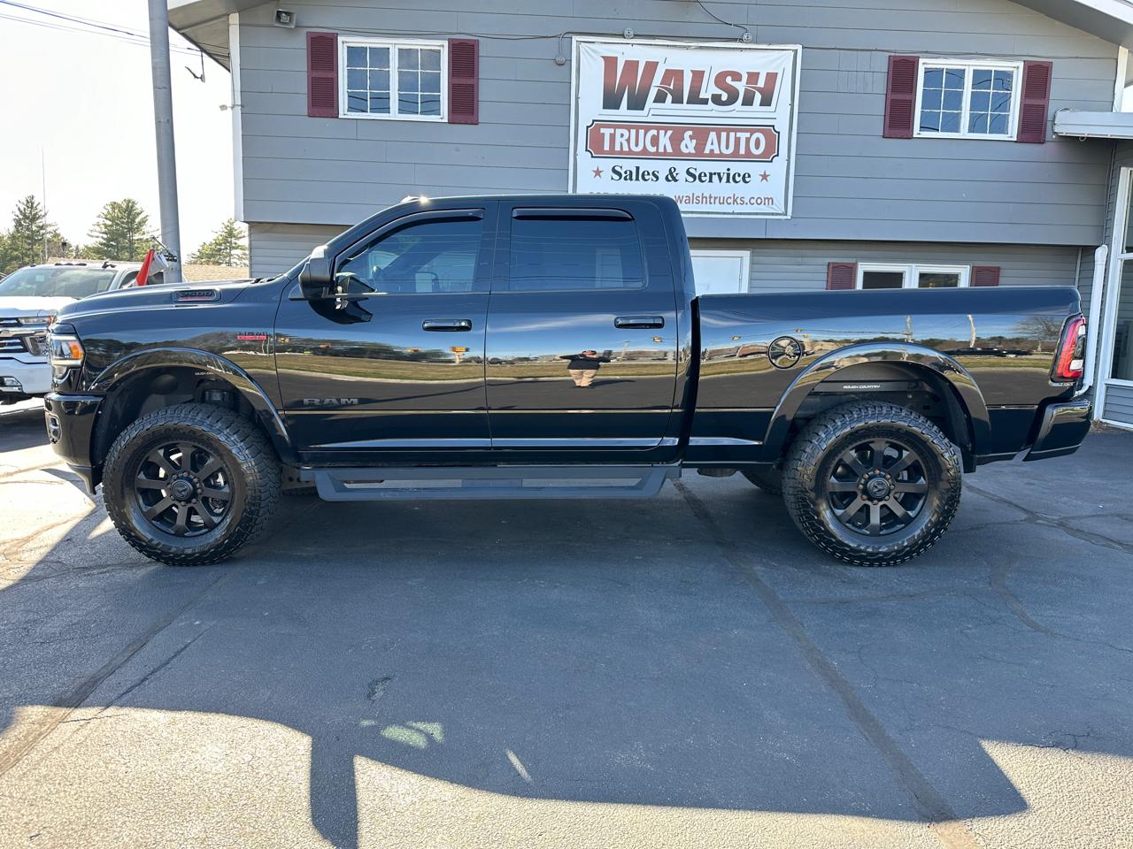 RAM 2500 Laramie Crew Cab SWB 4WD 2022