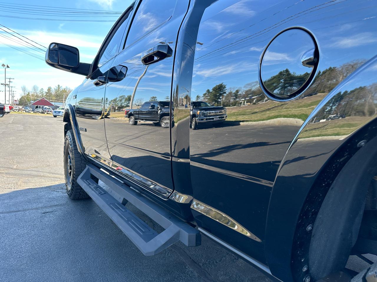 RAM 2500 Laramie Crew Cab SWB 4WD 2022