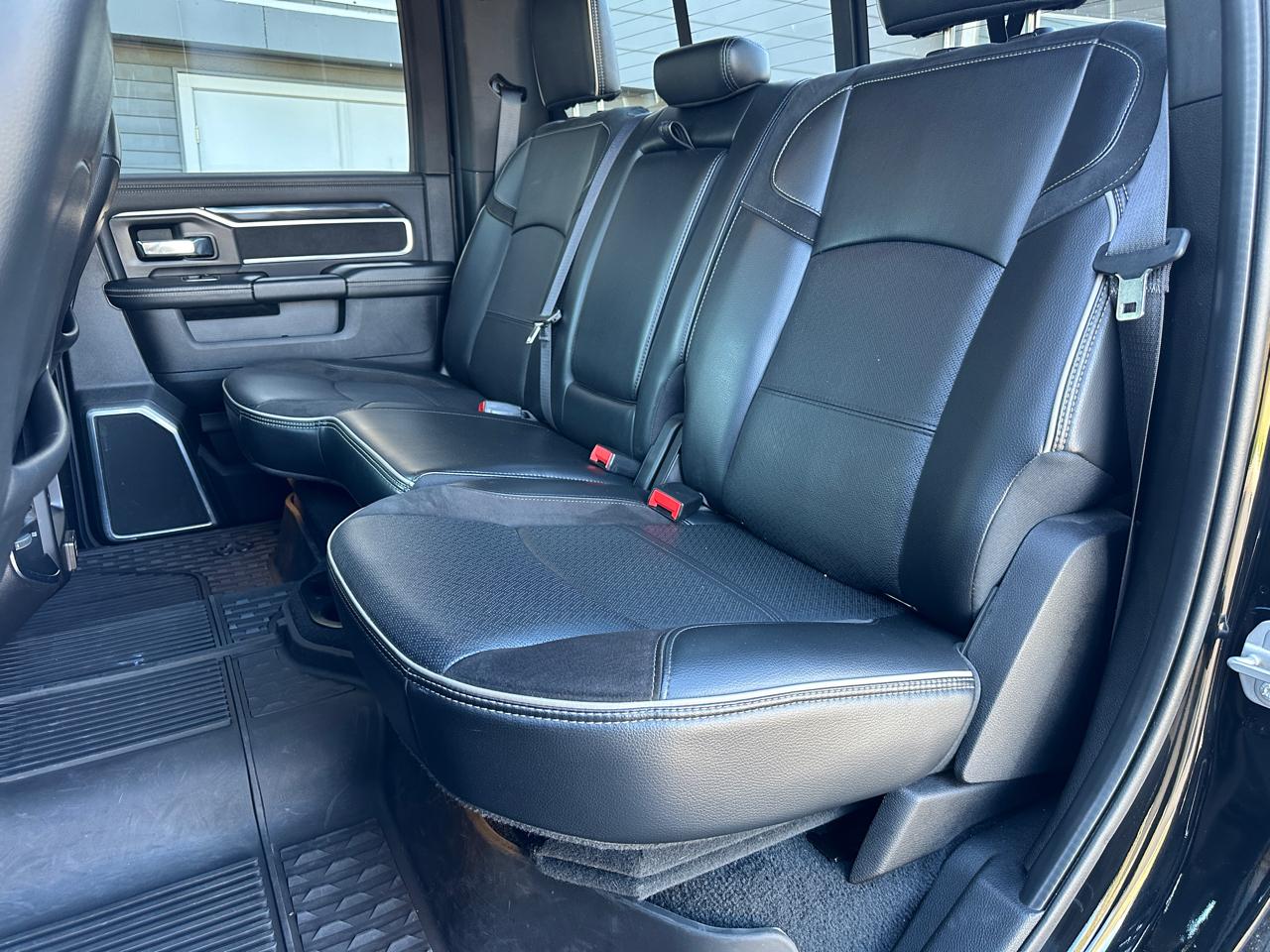 RAM 2500 Laramie Crew Cab SWB 4WD 2022