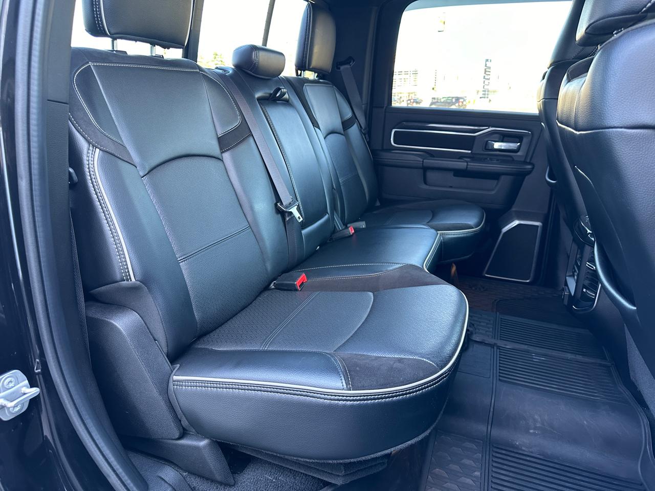 RAM 2500 Laramie Crew Cab SWB 4WD 2022