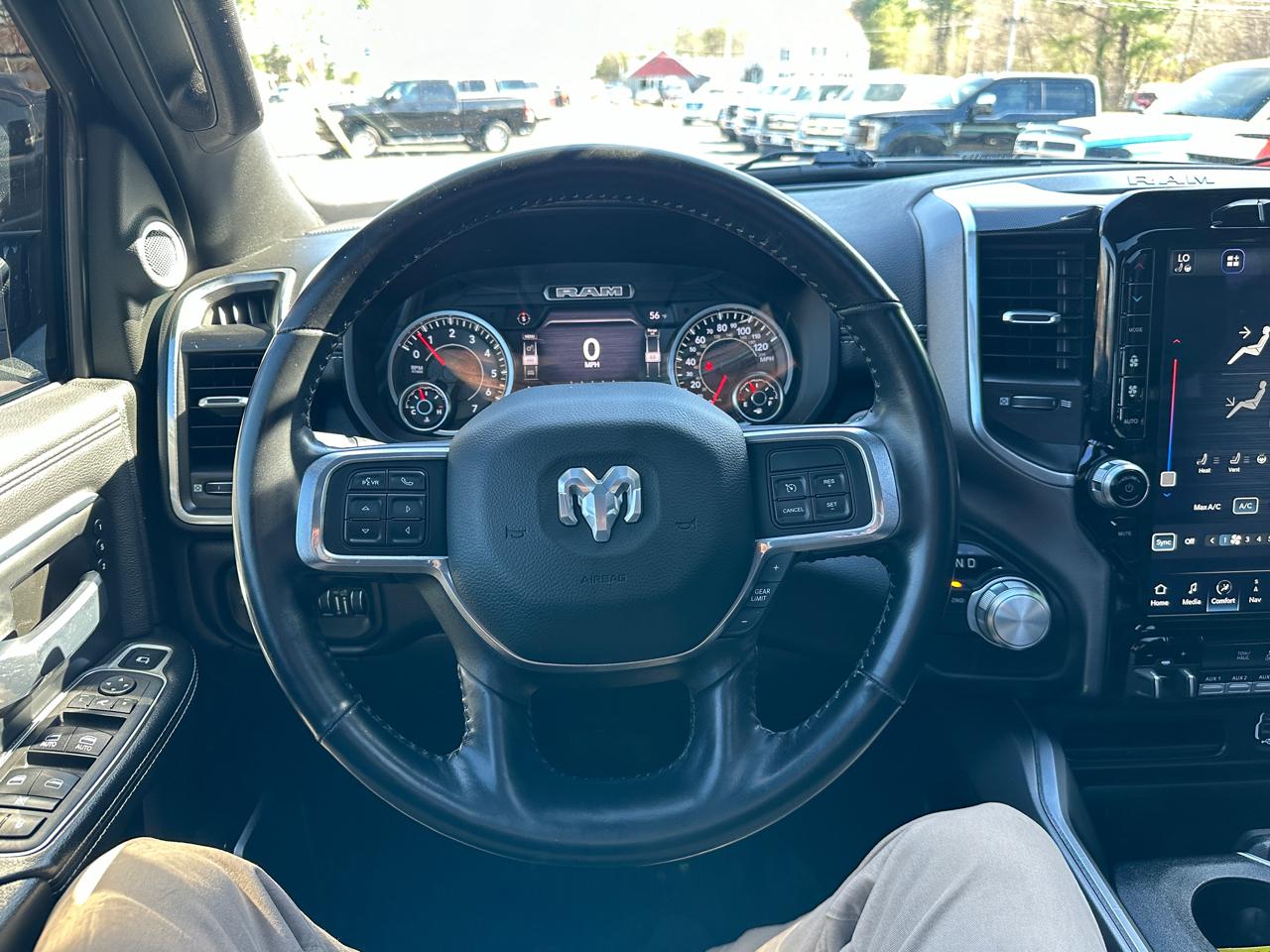 RAM 2500 Laramie Crew Cab SWB 4WD 2022