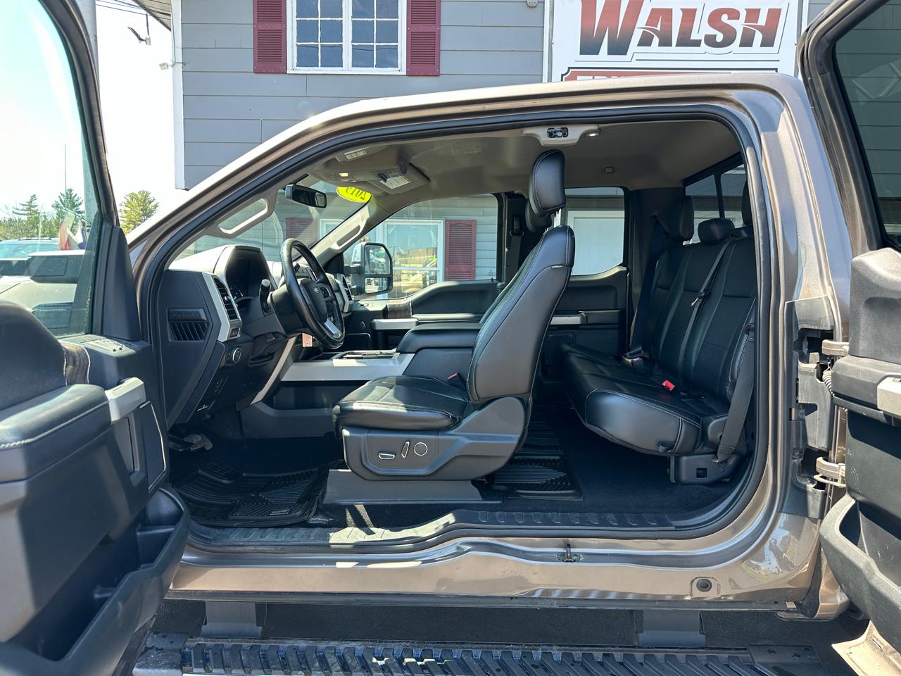 Ford F-250 SD Lariat SuperCab 4WD 2019