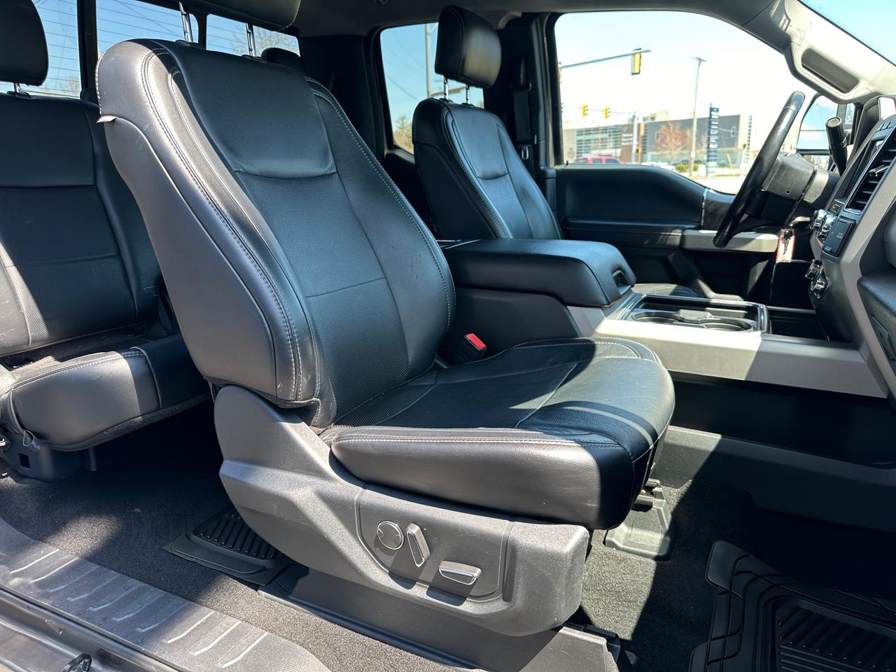 Ford F-250 SD Lariat SuperCab 4WD 2019