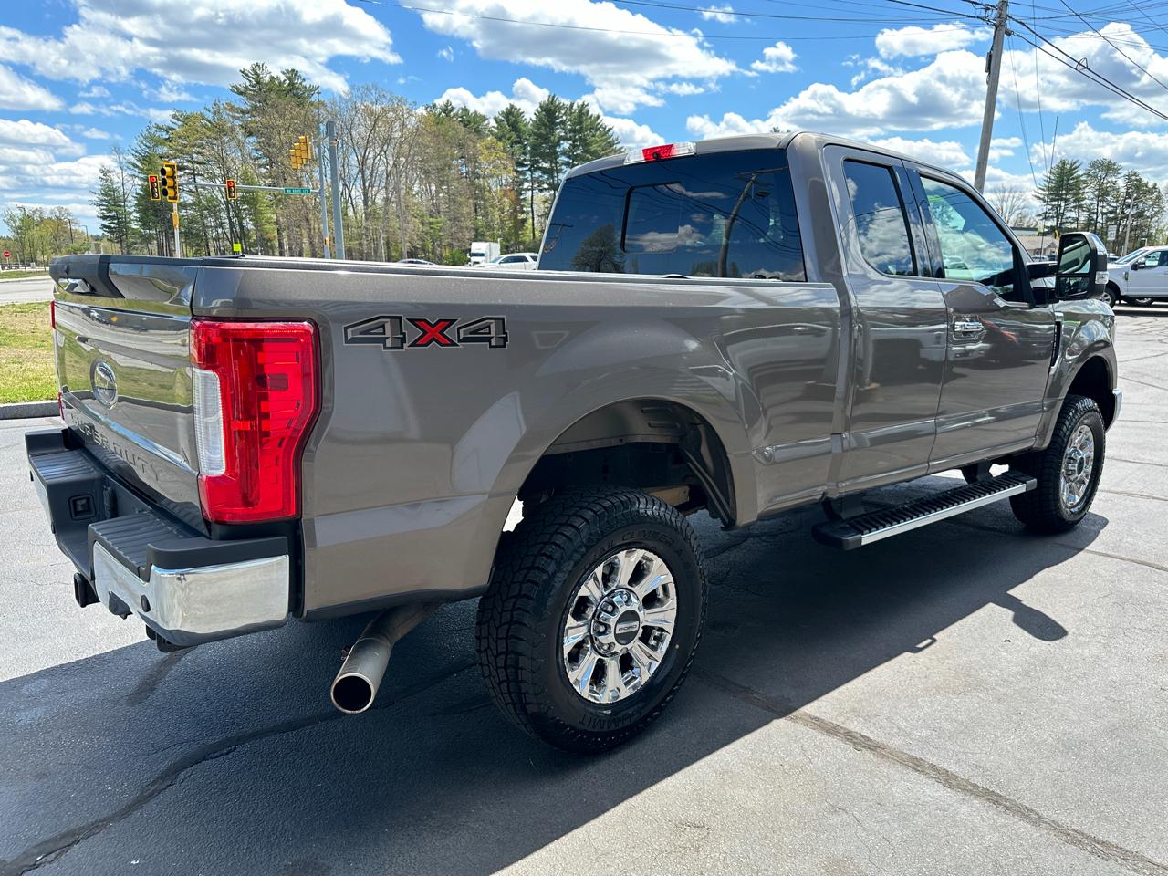 Ford F-250 SD Lariat SuperCab 4WD 2019