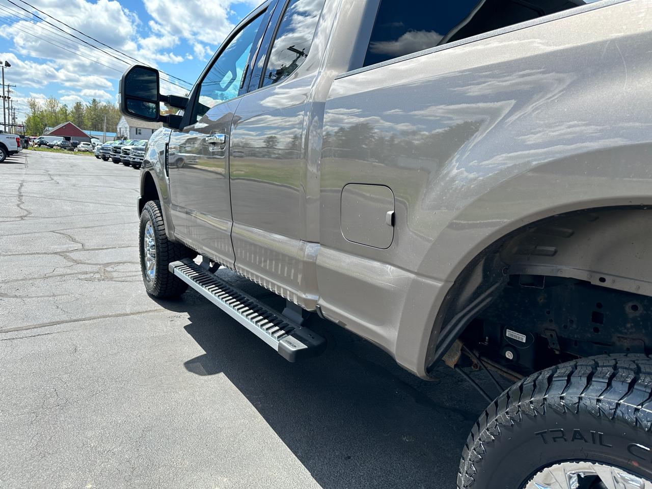 Ford F-250 SD Lariat SuperCab 4WD 2019