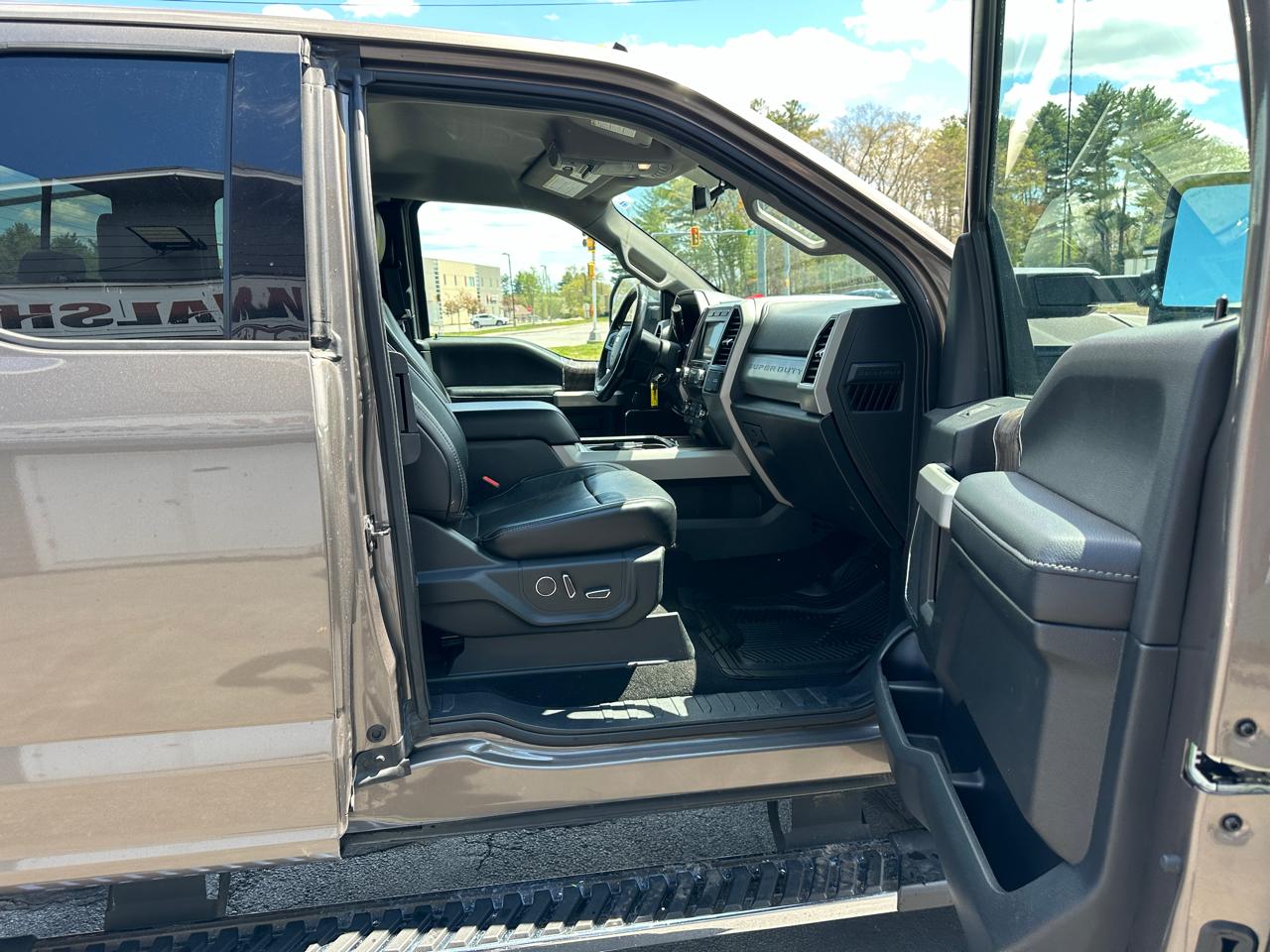Ford F-250 SD Lariat SuperCab 4WD 2019